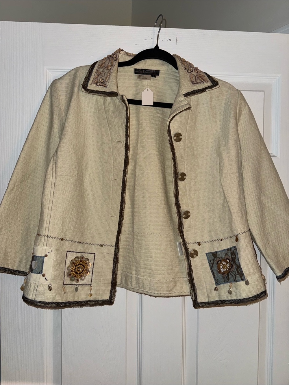 Vintage Cotton Embroidered Women's Beaded Jacket w Decorative Trim Patchwork S
